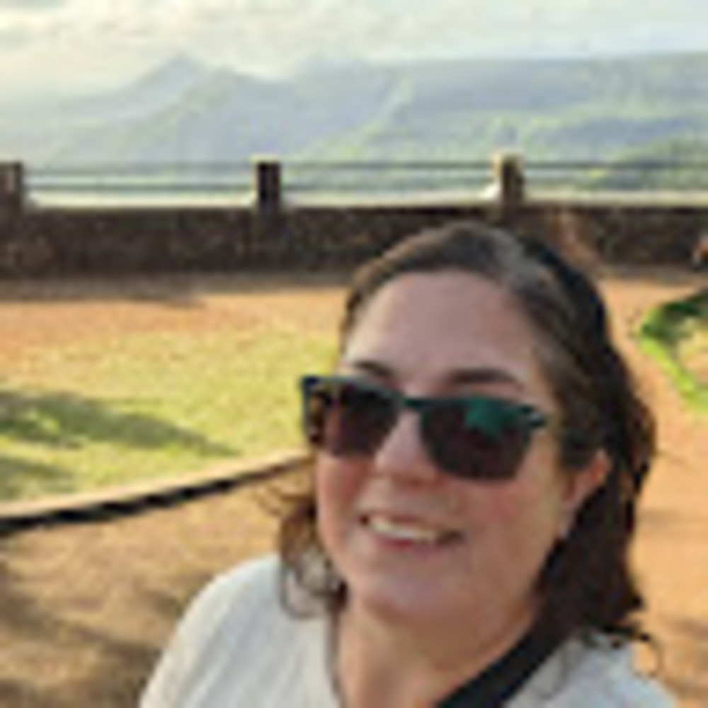 Meet your Posher, Christina